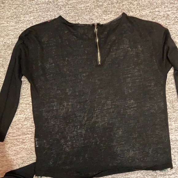 Floral top from Femme - Picture 3 of 4